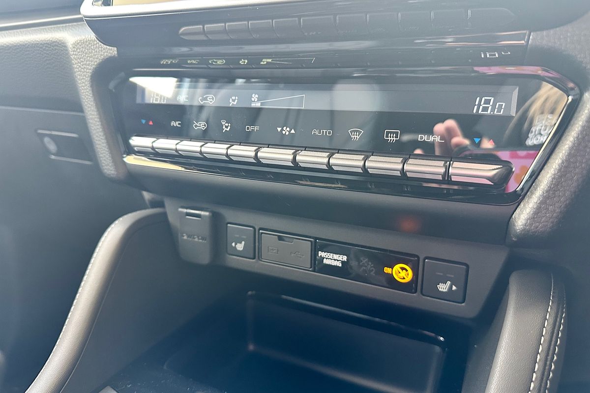 2025 Isuzu MU-X LS-T
