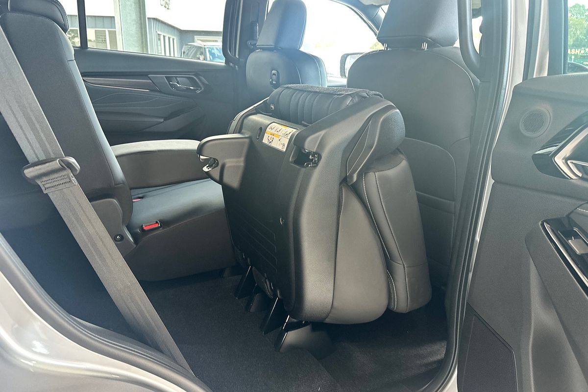 2025 Isuzu MU-X LS-T