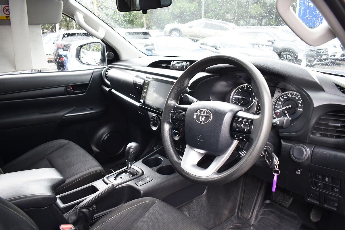 2021 Toyota Hilux SR GUN126R 4X4