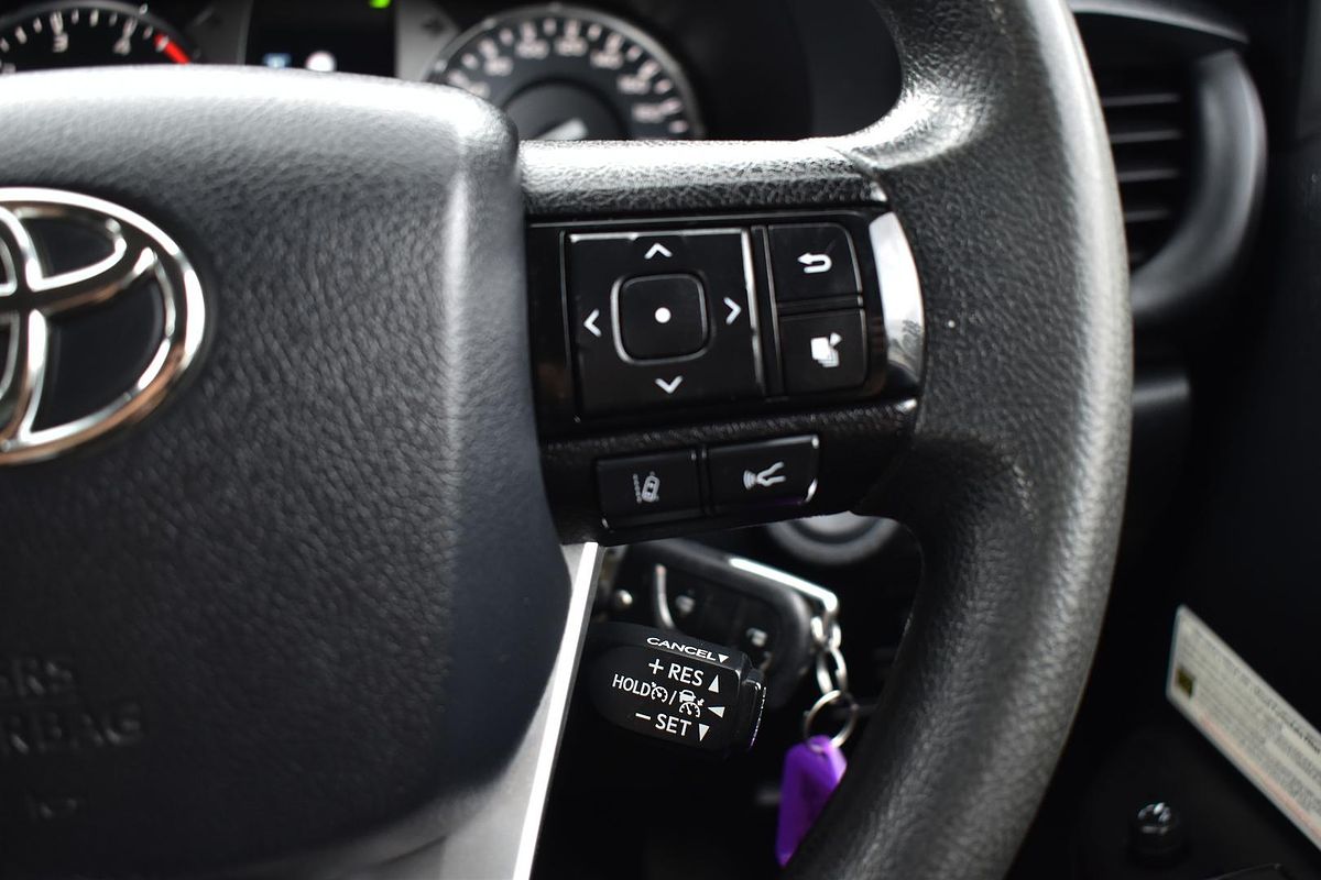 2021 Toyota Hilux SR GUN126R 4X4