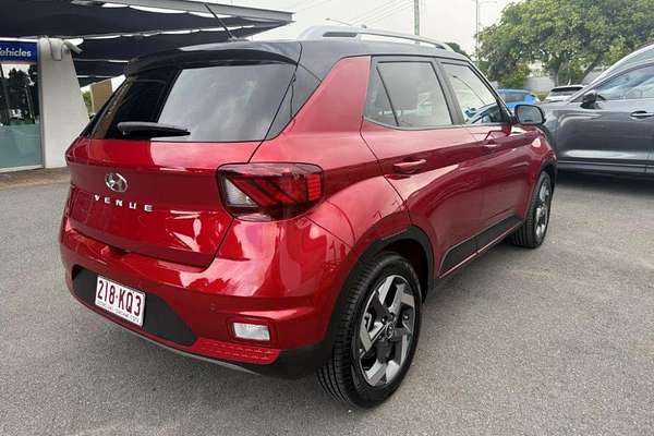 2024 Hyundai Venue Elite QX.V5