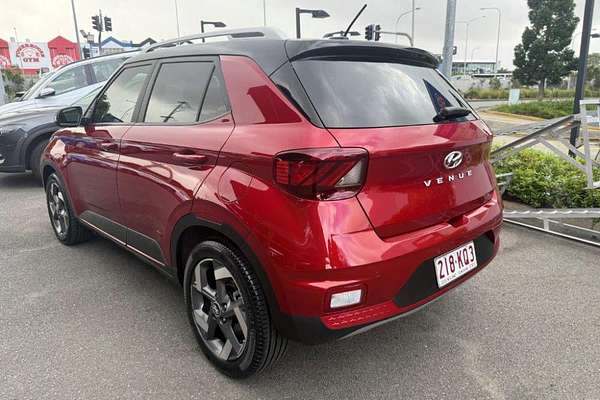 2024 Hyundai Venue Elite QX.V5
