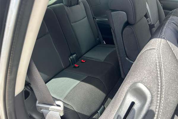2019 Nissan Pathfinder ST R52 Series III