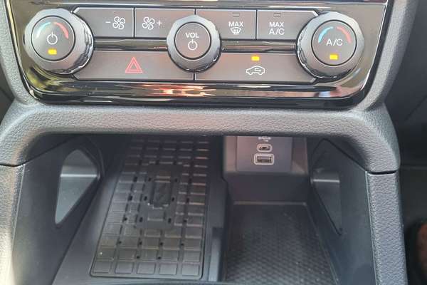 2024 Ford Everest Trend