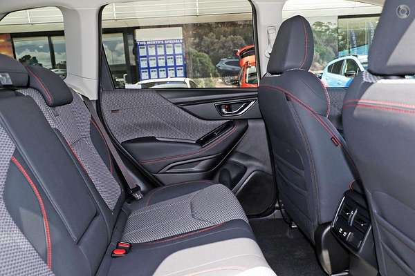 2024 Subaru Forester 2.5i Sport S5