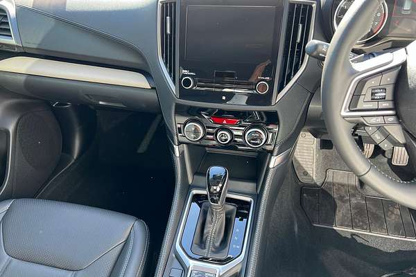 2024 Subaru Forester 2.5i Luxury Special Edition S5