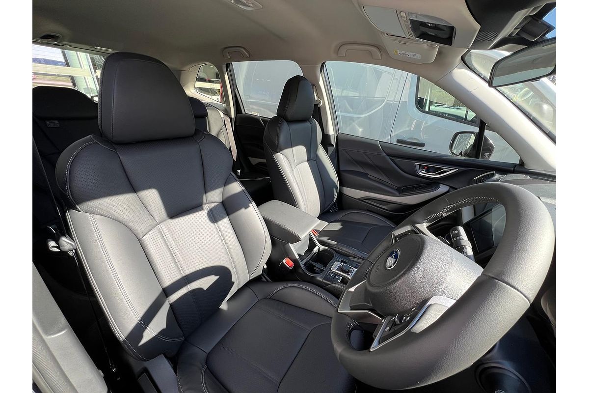 2024 Subaru Forester 2.5i Luxury Special Edition S5