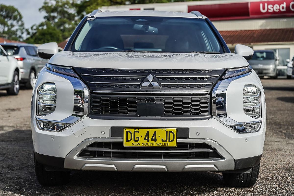 2022 Mitsubishi Outlander LS ZM