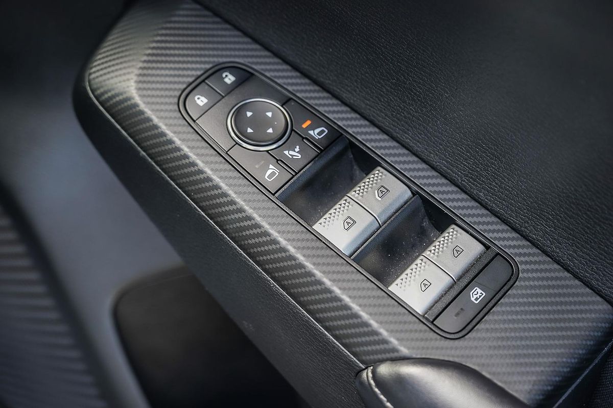 2022 Mitsubishi Outlander LS ZM