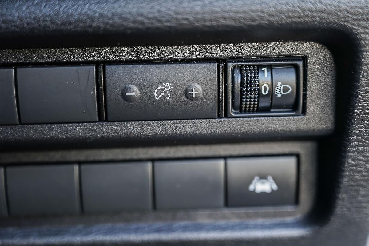 2022 Mitsubishi Outlander LS ZM