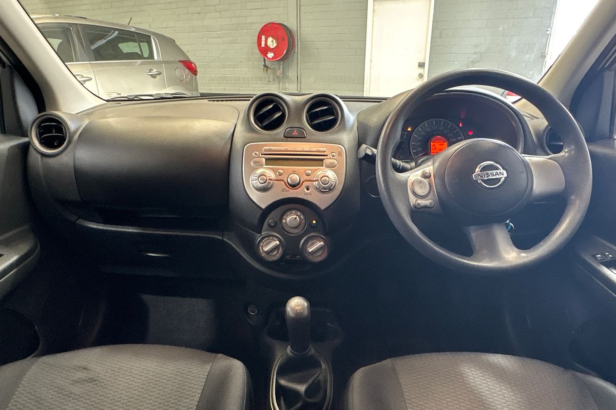 2014 Nissan Micra ST K13