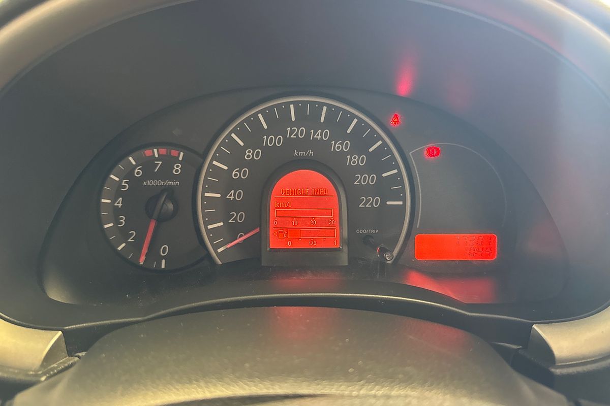 2014 Nissan Micra ST K13