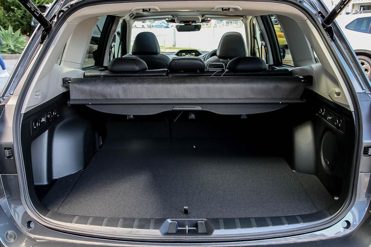 2024 Subaru Forester 2.5i-S S5