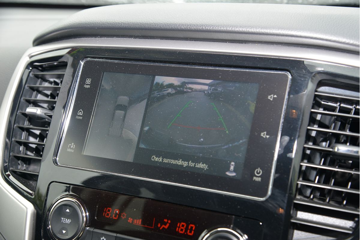2023 Mitsubishi Triton GLS MR 4X4