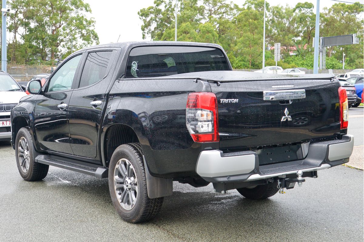 2023 Mitsubishi Triton GLS MR 4X4