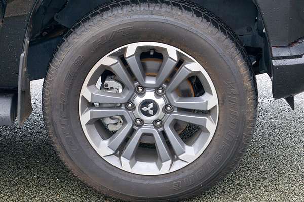2023 Mitsubishi Triton GLS MR 4X4