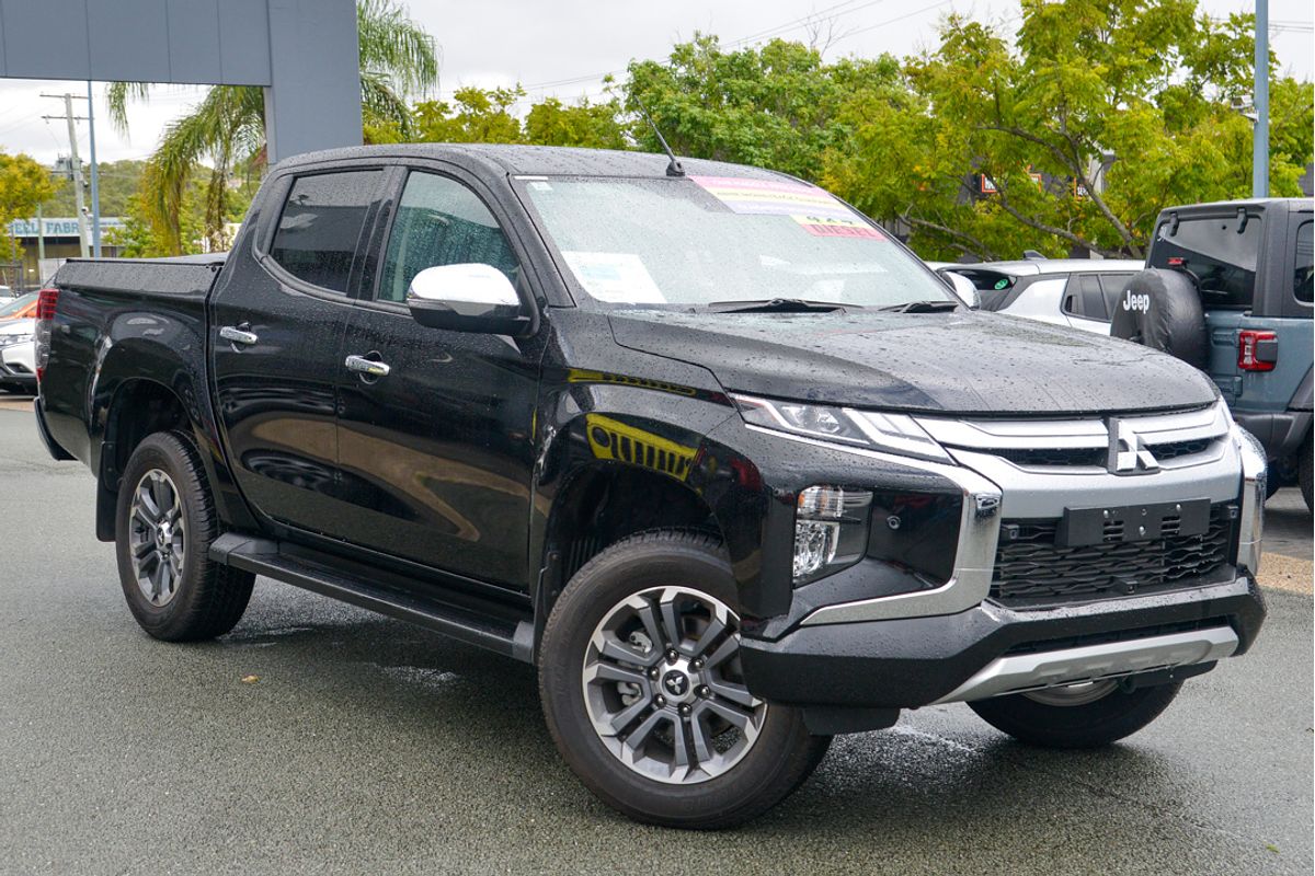 2023 Mitsubishi Triton GLS MR 4X4
