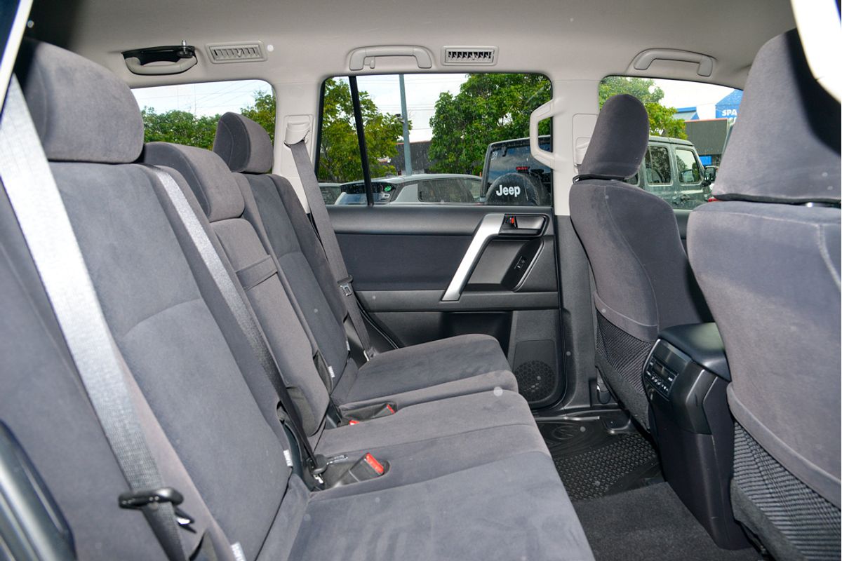 2017 Toyota Landcruiser Prado GXL GDJ150R