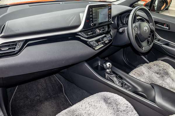 2020 Toyota C-HR NGX10R