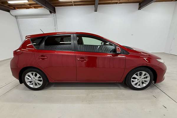 2013 Toyota Corolla Ascent Sport ZRE182R