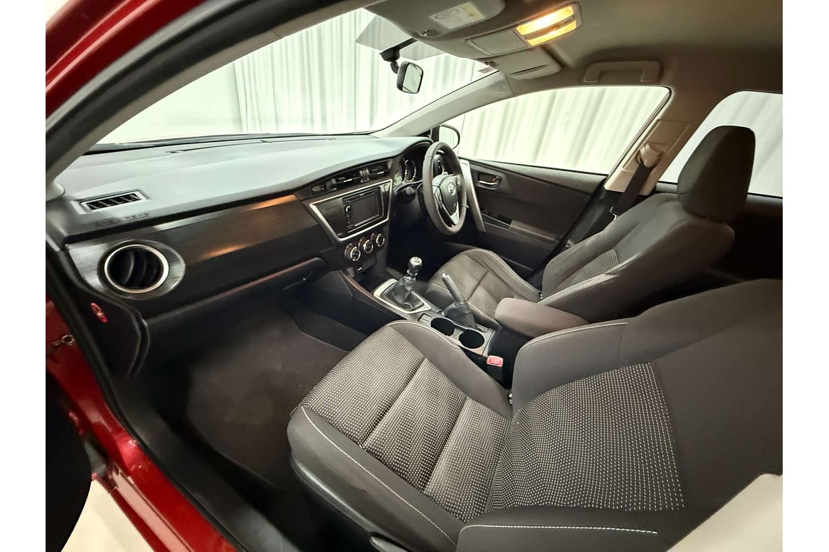 2013 Toyota Corolla Ascent Sport ZRE182R