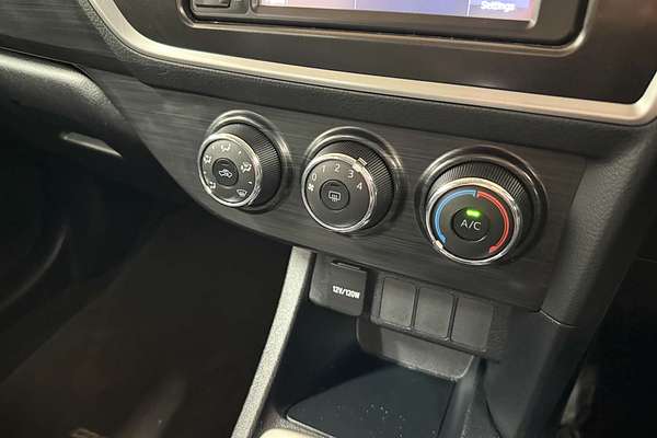2013 Toyota Corolla Ascent Sport ZRE182R