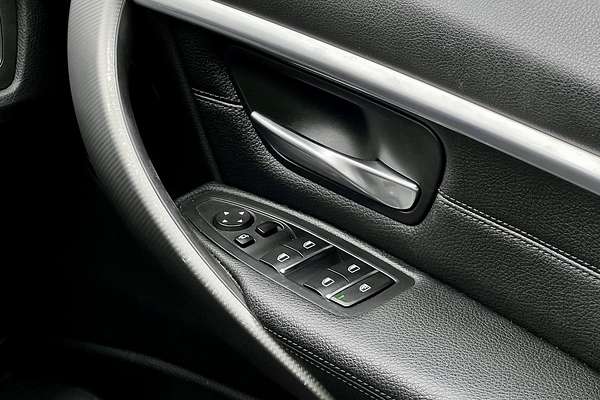 2018 BMW 3 Series 320d Sport Line F30 LCI