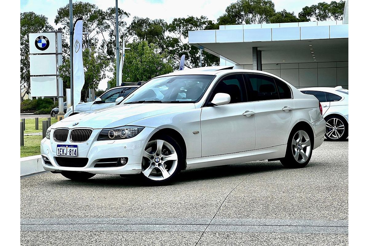 2010 BMW 3 Series 325i E90