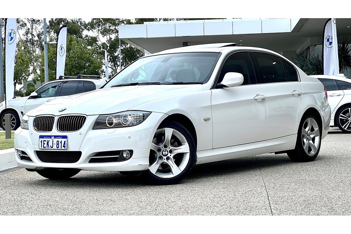 2010 BMW 3 Series 325i E90