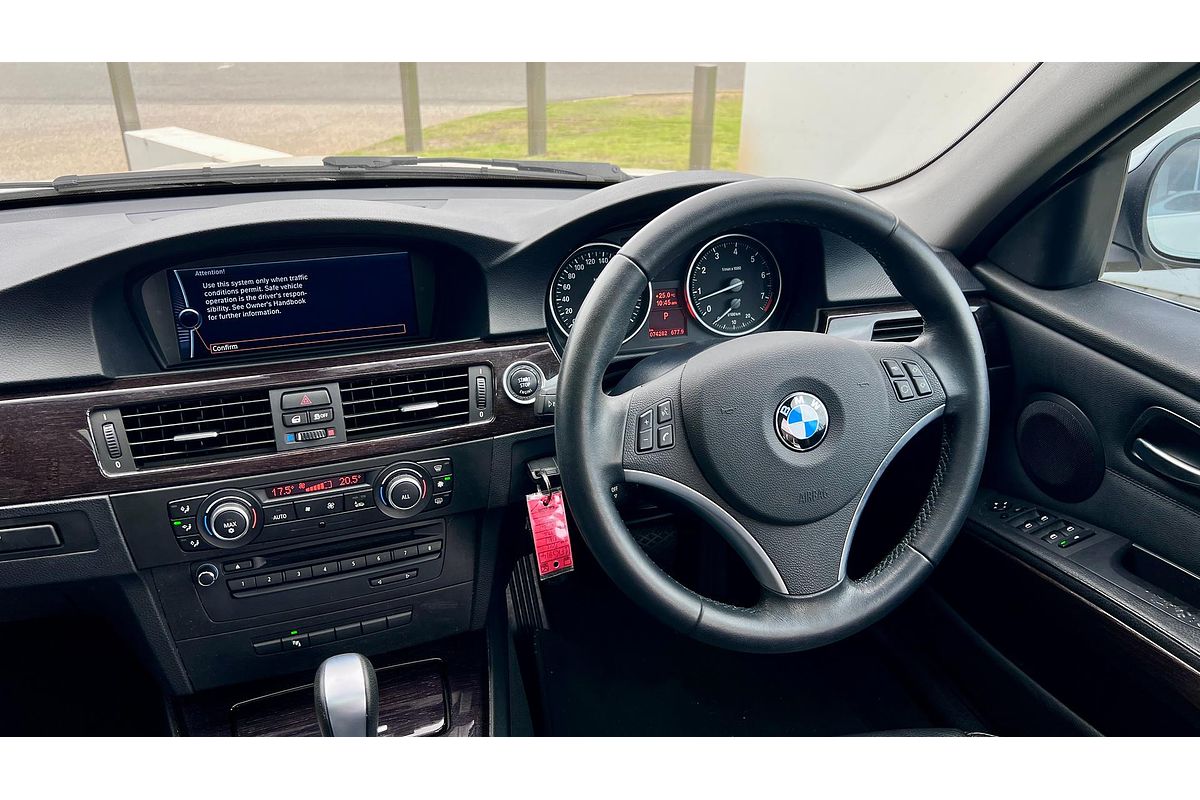 2010 BMW 3 Series 325i E90