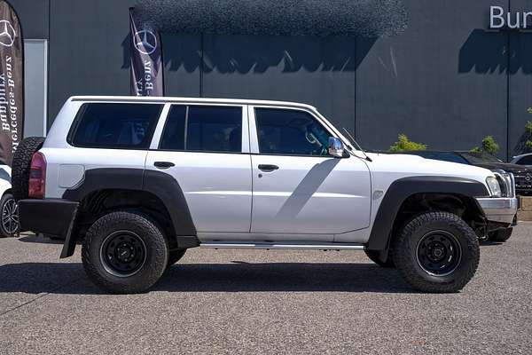2010 Nissan Patrol DX GU 7