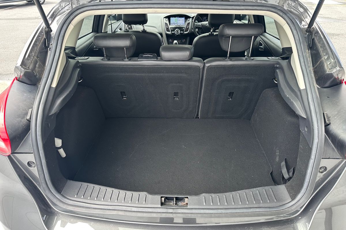 2017 Ford Focus Titanium LZ