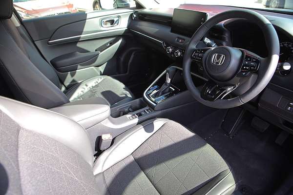 2023 Honda HR-V e:HEV L