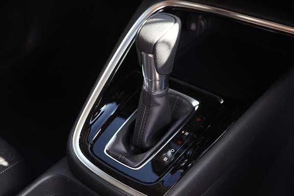 2023 Honda HR-V e:HEV L