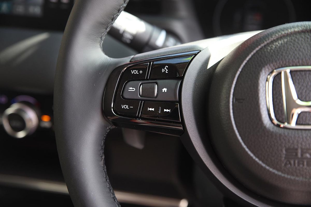 2023 Honda HR-V e:HEV L