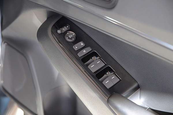 2023 Honda HR-V e:HEV L