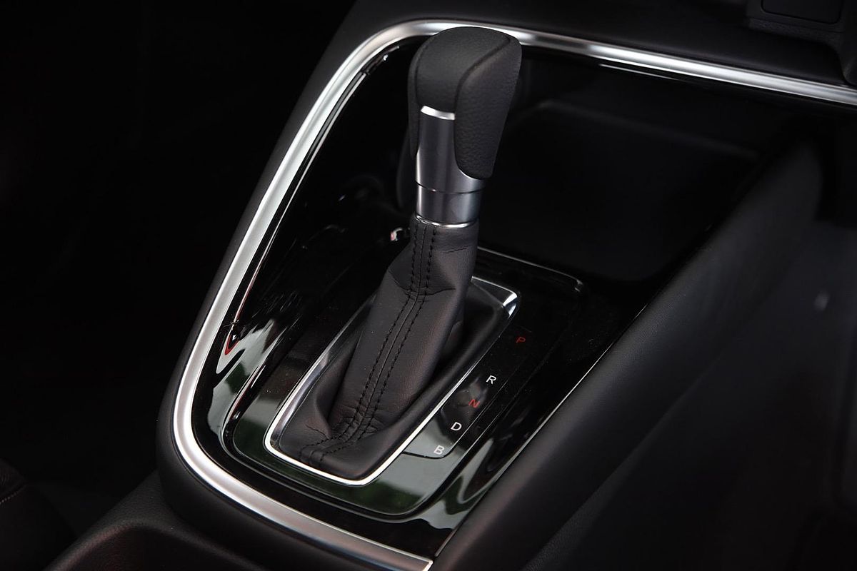 2023 Honda HR-V e:HEV L