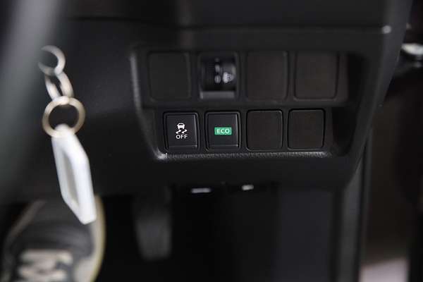 2015 Nissan QASHQAI ST J11