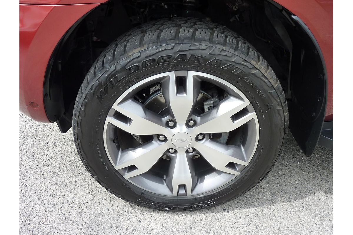 2015 Ford Everest Titanium UA