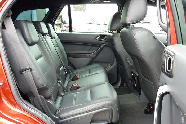 2015 Ford Everest Titanium UA