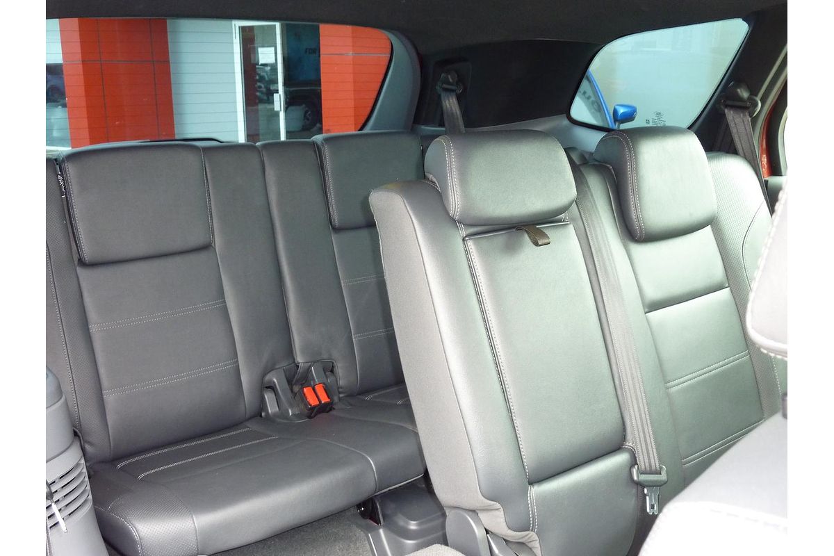 2015 Ford Everest Titanium UA