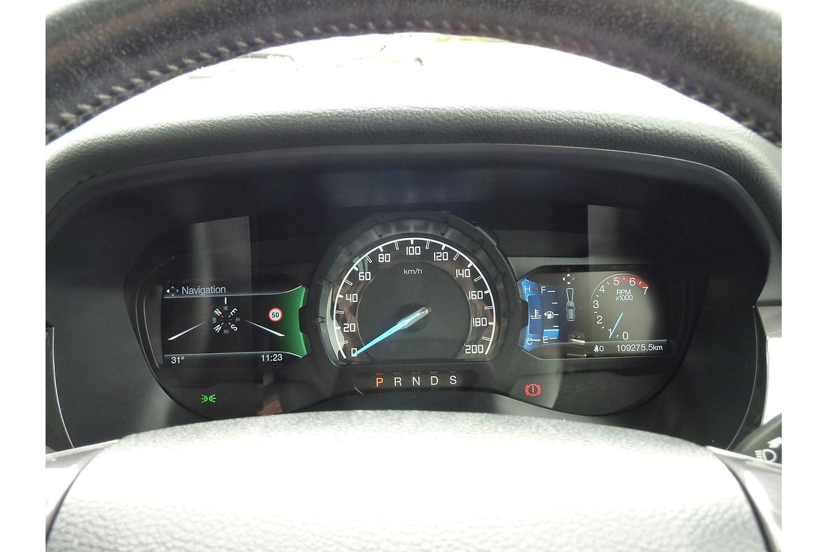 2015 Ford Everest Titanium UA