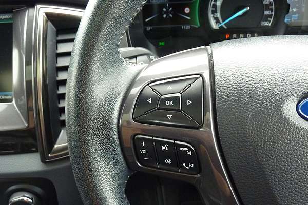 2015 Ford Everest Titanium UA