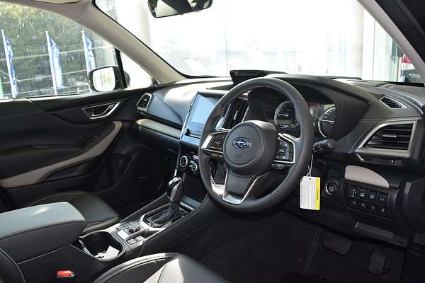 2024 Subaru Forester 2.5i-S S5