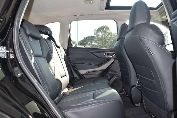 2024 Subaru Forester 2.5i-S S5