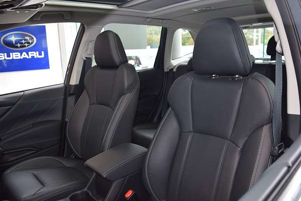 2024 Subaru Forester 2.5i-S S5