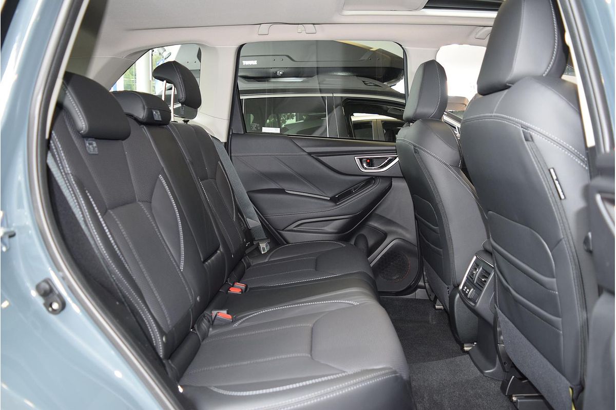 2024 Subaru Forester 2.5i-S S5