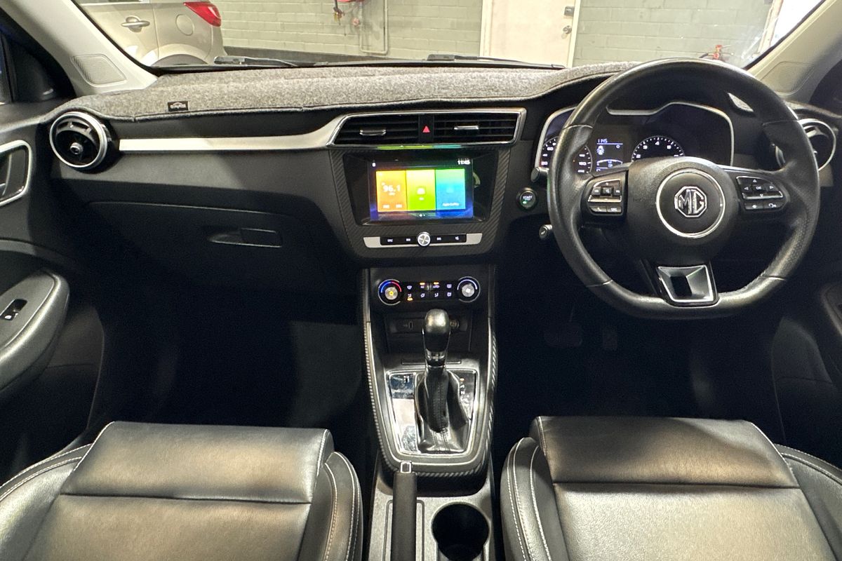 2018 MG ZS Essence AZS1