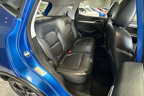 2018 MG ZS Essence AZS1