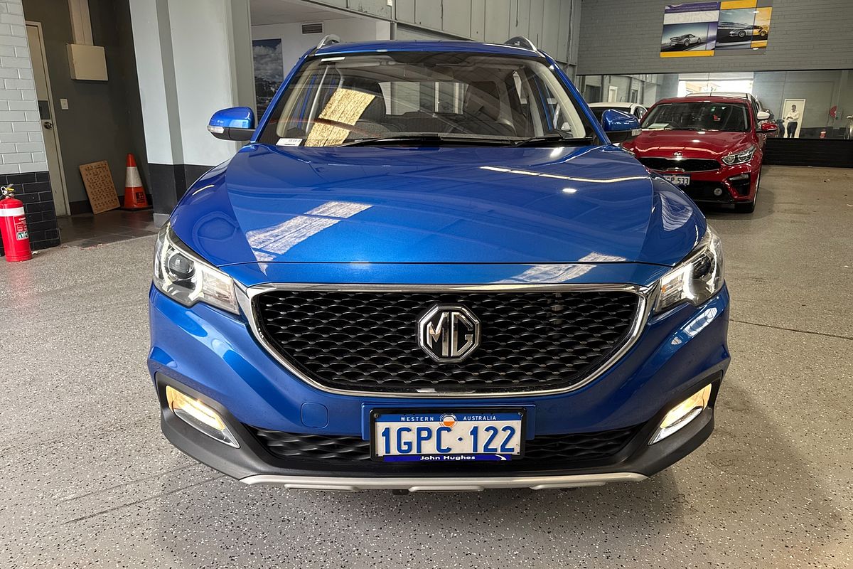 2018 MG ZS Essence AZS1